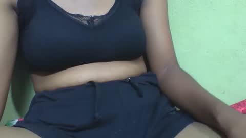 Snapshot of florine592953 chatting on 10, 2, 2026 florine592953 online show from 10, 2, 2026