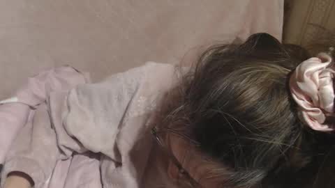 say meow and send tip  online show from 19, 12, 2025