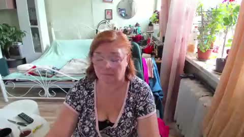 Flowerlower online show from 19, 7, 2026