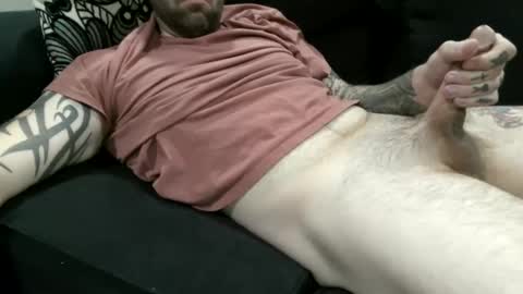 Snapshot of fluffy2323 chatting on 24, 3, 2026 fluffy2323 online show from 24, 3, 2026