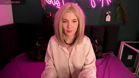 Monica online show from 3, 3, 2025