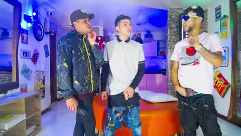 flyckers online show from 4, 12, 2024