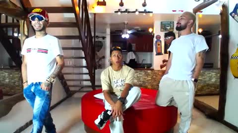 flyckers online show from 30, 12, 2024