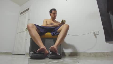 Snapshot of foot_master777 chatting on 5, 2, 2025 foot_master777 online show from 5, 2, 2025