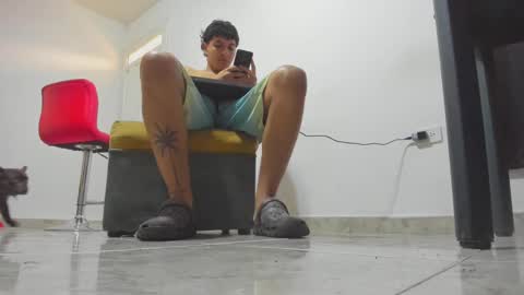 Snapshot of foot_master777 chatting on 6, 2, 2025 foot_master777 online show from 6, 2, 2025