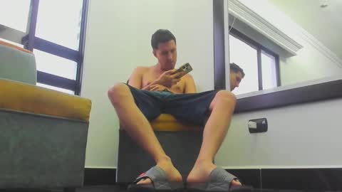 Snapshot of foot_master777 chatting on 6, 3, 2025 foot_master777 online show from 6, 3, 2025