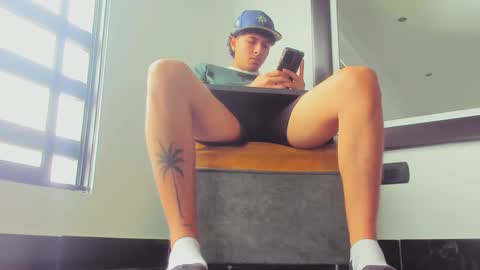 Snapshot of foot_master777 chatting on 7, 3, 2025 foot_master777 online show from 7, 3, 2025