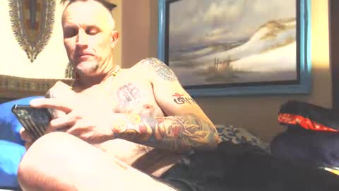 Snapshot of forestfuckers69 chatting on 27, 11, 2025 forestfuckers69 online show from 27, 11, 2025