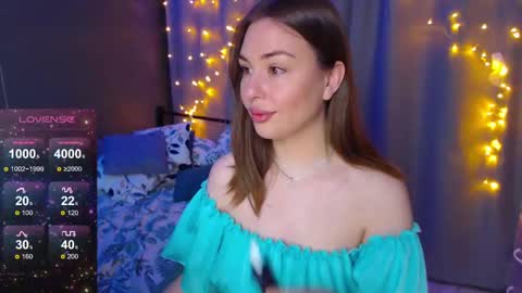 Snapshot of foreversmileme chatting on 16, 12, 2024 Julia online show from 16, 12, 2024