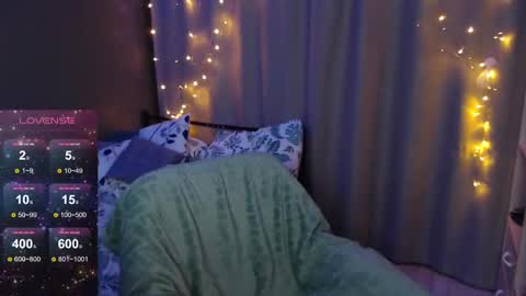 Snapshot of foreversmileme chatting on 27, 12, 2024 Julia online show from 27, 12, 2024