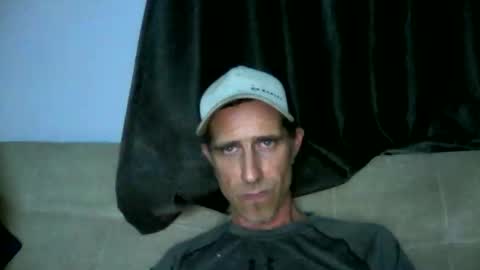 Snapshot of fouraide42 chatting on 28, 5, 2026 fouraide42 online show from 28, 5, 2026