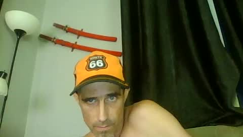 fouraide42 online show from 10, 7, 2026