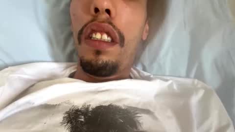 Snapshot of foxfuckerbr chatting on 3, 12, 2025 Zuey online show from 3, 12, 2025