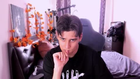 Foxicfu online show from 13, 11, 2025