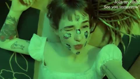 Helen - My streams are Monday - Friday at 8 AM NY time online show from 27, 12, 2024