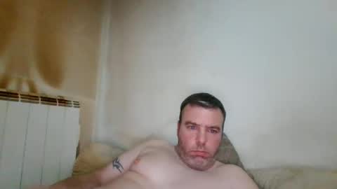 foxxx1982 online show from 7, 5, 2026