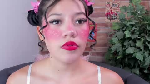 Snapshot of foxy_loren chatting on 20, 6, 2026 Loren online show from 20, 6, 2026