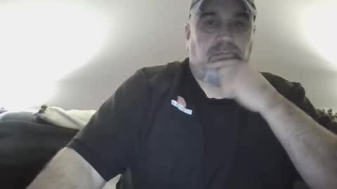 foxyfang online show from 10, 1, 2025