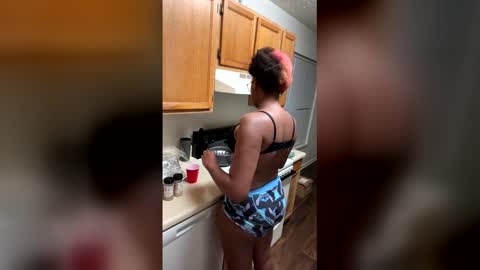 foxygoddess18 online show from 3, 5, 2026