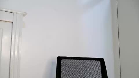 Kayla online show from 8, 5, 2026