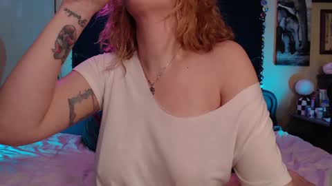 Snapshot of foxymalloryknoxy69 chatting on 12, 7, 2026 Mallory Koxx online show from 12, 7, 2026
