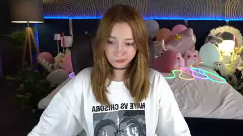 Maya online show from 15, 7, 2026