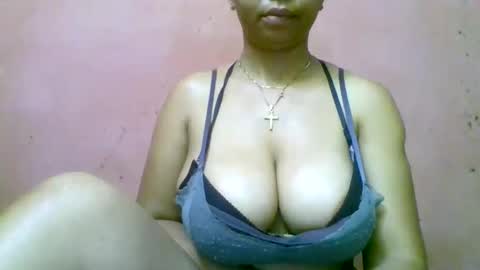 fracisca2204 online show from 13, 11, 2025