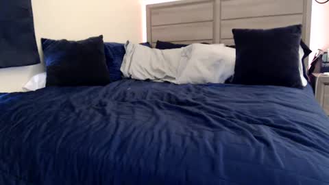 Angel online show from 5, 12, 2024