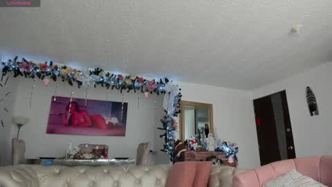 Snapshot of fraiderbrown chatting on 27, 12, 2024 IM FRAIDER online show from 27, 12, 2024