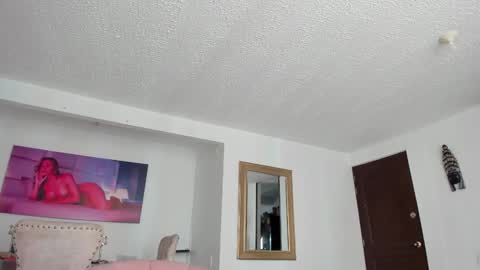 Snapshot of fraiderbrown chatting on 1, 2, 2025 IM FRAIDER online show from 1, 2, 2025