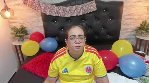          online show from 24, 6, 2026