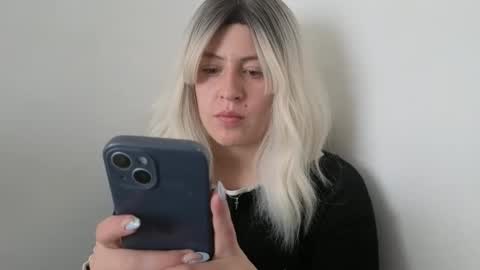 Francesca online show from 23, 9, 2025