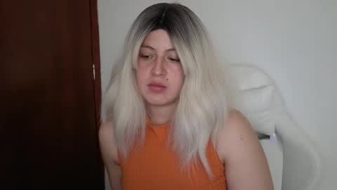 Francesca online show from 5, 3, 2026