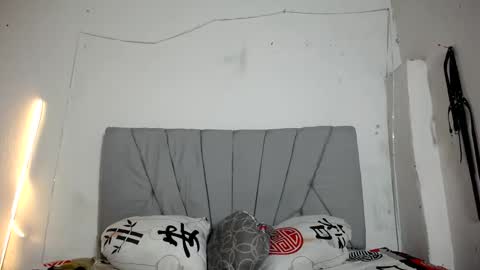 francihot4 online show from 4, 2, 2026