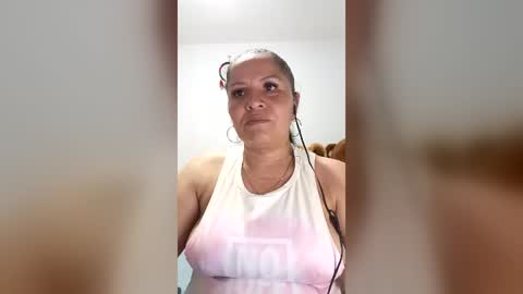 francy froz online show from 15, 6, 2026
