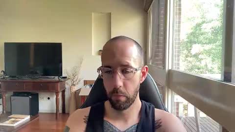 frank_perry2332 online show from 21, 4, 2026