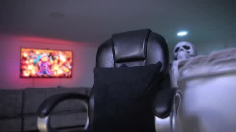 Snapshot of frankfarrellx chatting on 30, 10, 2025 Frank Farrell. Hey remember to give me a thumbs up Ty online show from 30, 10, 2025