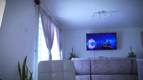 Snapshot of frankfarrellx chatting on 8, 3, 2026 Frank Farrell. Hey remember to give me a thumbs up Ty online show from 8, 3, 2026