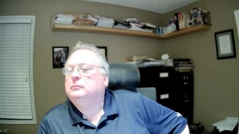 Snapshot of frankie6207 chatting on 2, 11, 2025 frankie6207 online show from 2, 11, 2025