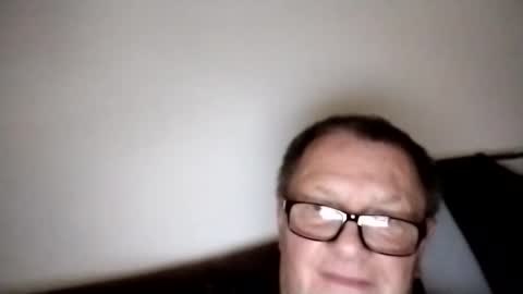 Wolfi online show from 20, 11, 2025