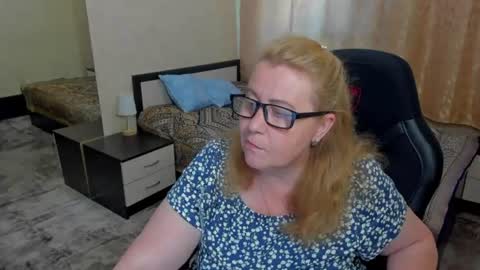 FrauMartha online show from 19, 6, 2026