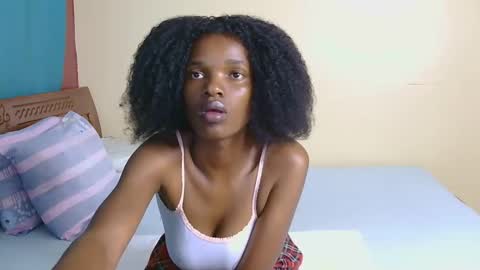 Snapshot of freakky_nessa chatting on 5, 1, 2025 Nessa-Independent model online show from 5, 1, 2025