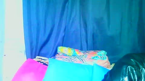 freakynaughtyxx online show from 27, 7, 2026