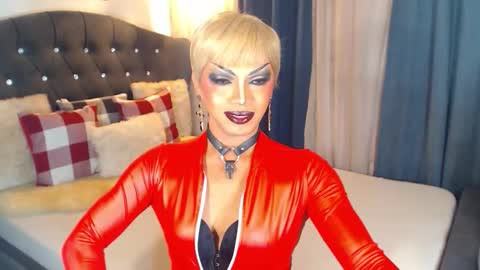 Snapshot of freakyzizi chatting on 16, 1, 2026 FREAKY ZIZI online show from 16, 1, 2026