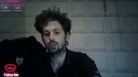 Snapshot of fred271993 chatting on 14, 6, 2026 Britishbum online show from 14, 6, 2026