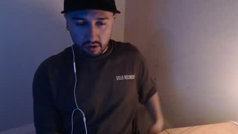 fred_555 online show from 15, 9, 2025