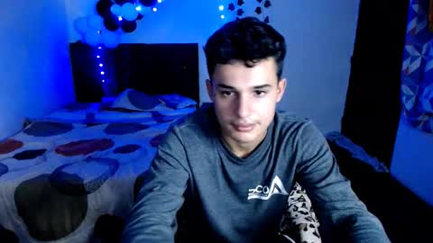 Snapshot of freddy_romans2 chatting on 4, 12, 2025 freddy romans online show from 4, 12, 2025