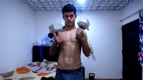 Snapshot of freddy_romans2 chatting on 20, 12, 2025 freddy romans online show from 20, 12, 2025