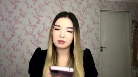 Snapshot of fredericadonnay chatting on 23, 3, 2026 Elina online show from 23, 3, 2026