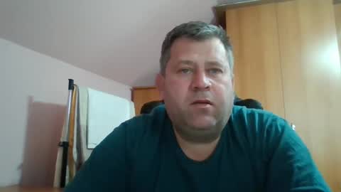 freeboy80180 online show from 11, 1, 2025